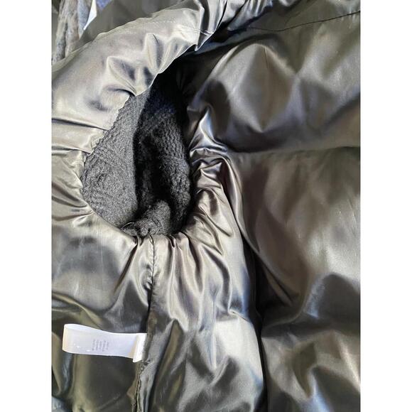 BCBG MaxAzria S Cropped Down Fur Knit Puffer Jacket Black Long Sleeve Women's - Picture 5 of 9